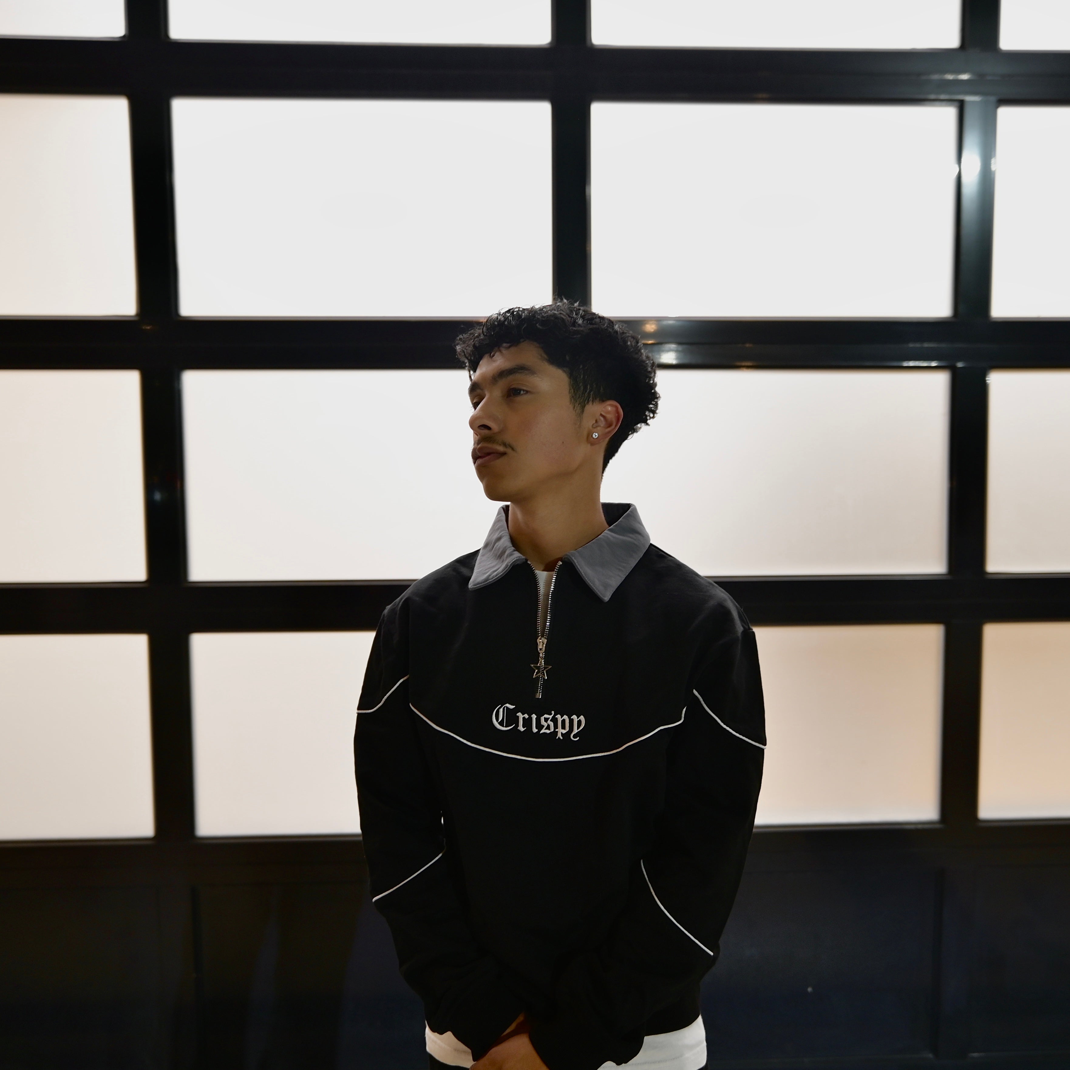 Quarter Zip Polo Sweater -BLACK/GREY